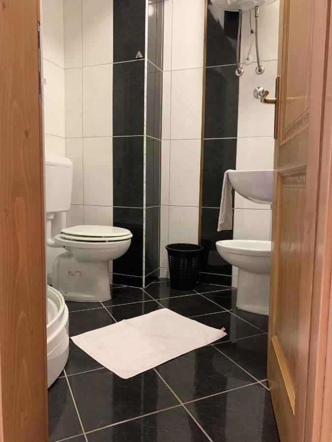 Rooms Valentino Porec Esterno foto