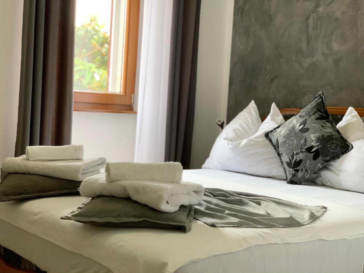 Rooms Valentino Porec Esterno foto