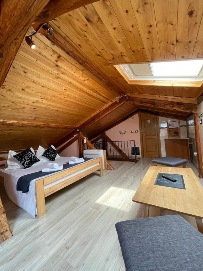 Rooms Valentino Porec Esterno foto