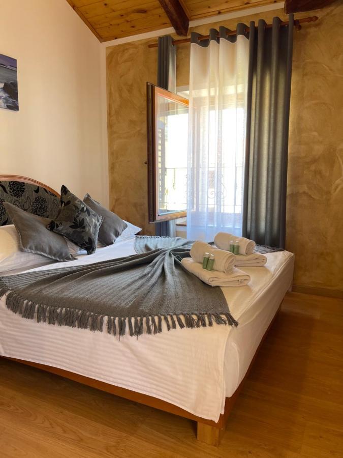 Rooms Valentino Porec Esterno foto